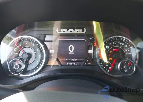 2020 Ram 1500 Big Horn/Lone Star из США, поврежденный, VIN 1C6RREFG7LN112565